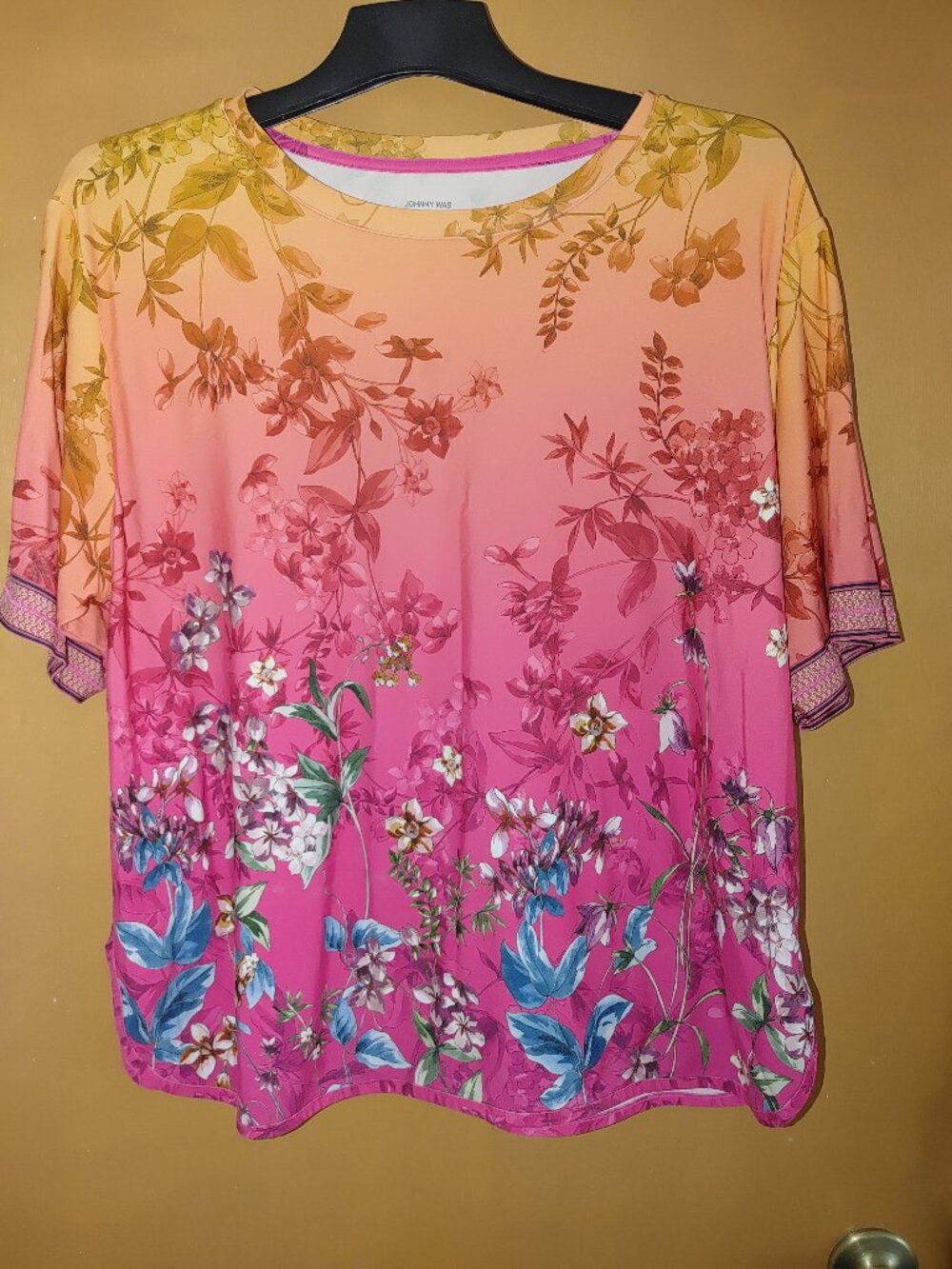 JOHNNY WAS Woman's Short Sleeves Tunic Size XL NWOT